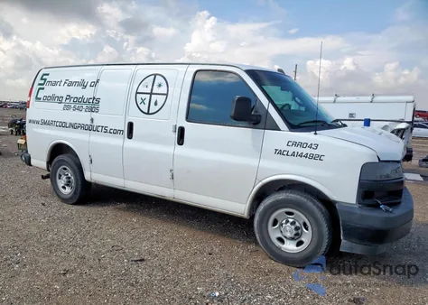 2020 Chevrolet Express G2500 from USA, damaged, VIN 1GCWGAFG6L1268596